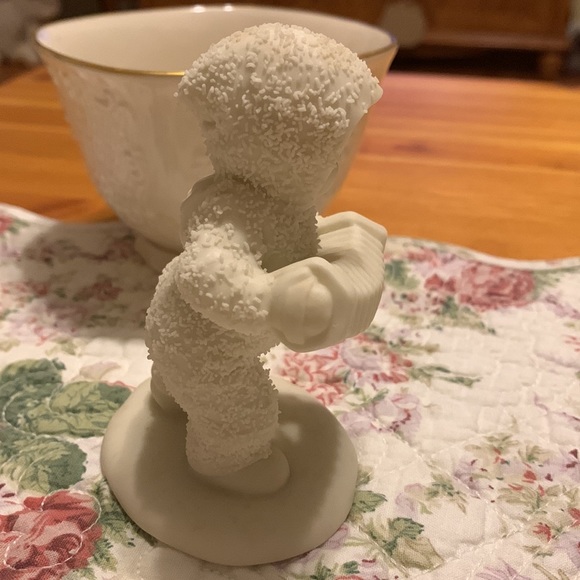 Snowbabies, playing the accordion, like new, Dept.56 - Picture 5 of 7